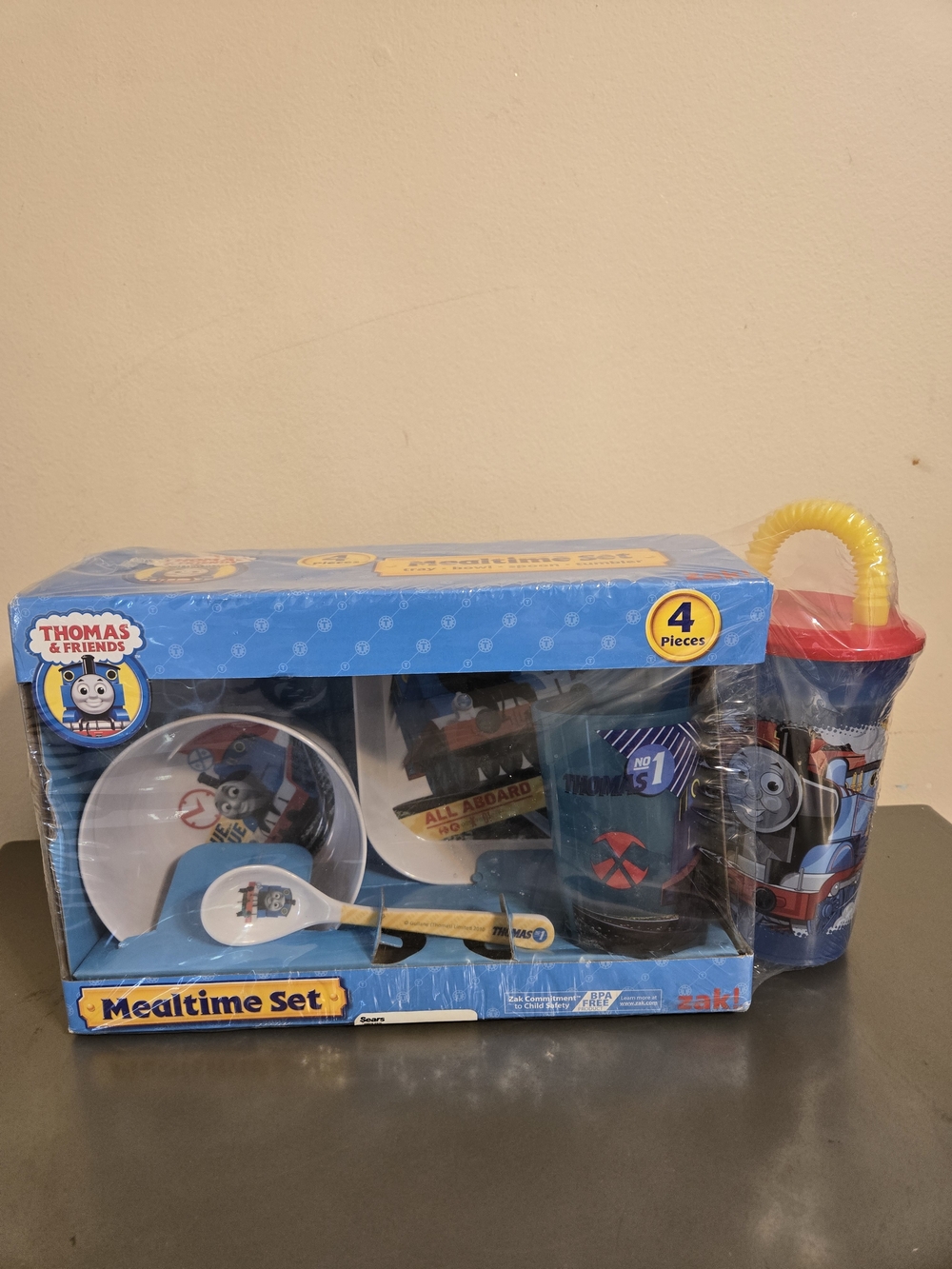 Thomas & Friends 4 Piece Mealtime Toddler Dining Set Including Plastic Tumbler